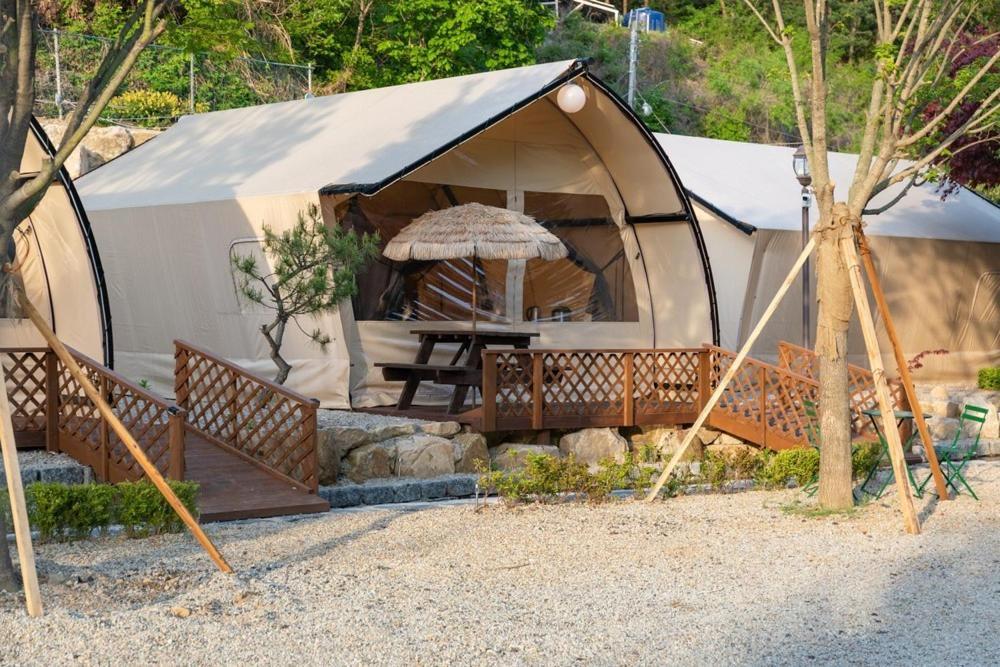 Hotel Inje Naerincheon Glamping Zewnętrze zdjęcie