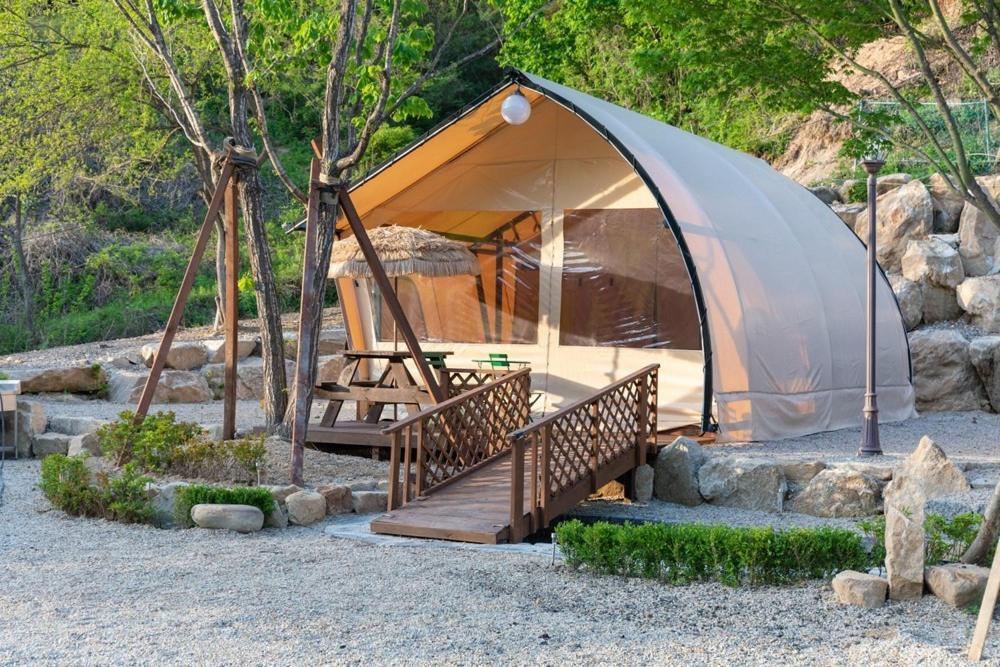 Hotel Inje Naerincheon Glamping Zewnętrze zdjęcie