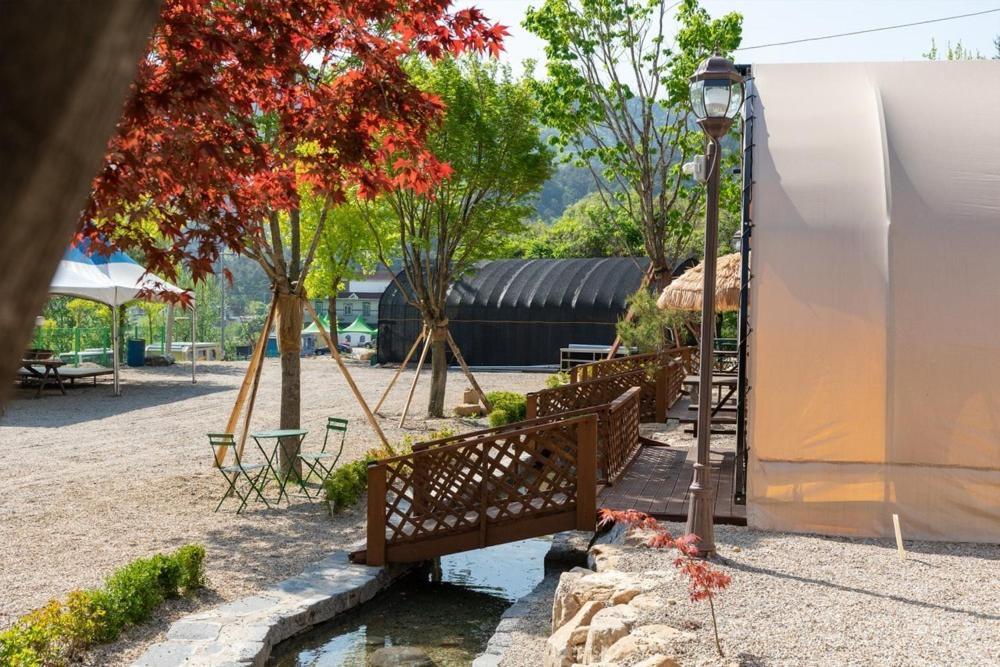 Hotel Inje Naerincheon Glamping Zewnętrze zdjęcie