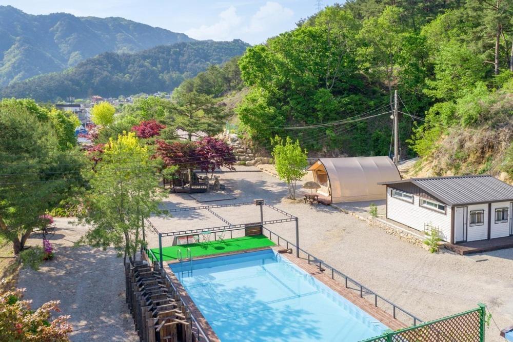 Hotel Inje Naerincheon Glamping Zewnętrze zdjęcie