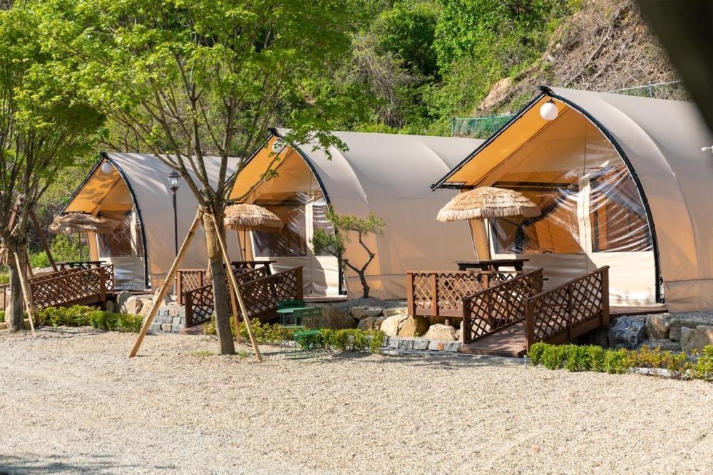 Hotel Inje Naerincheon Glamping Zewnętrze zdjęcie