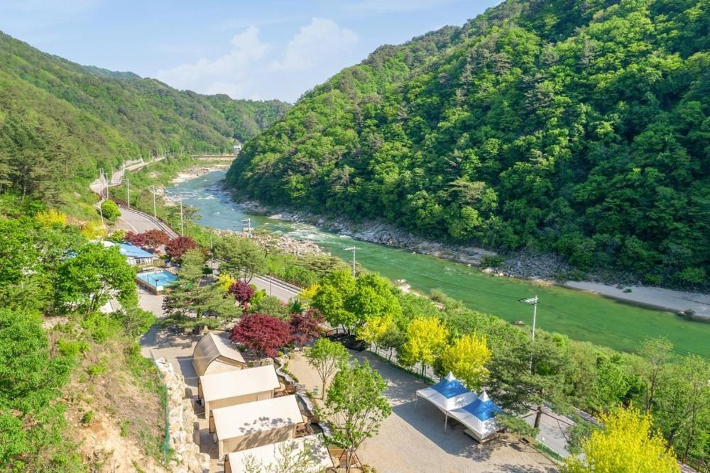 Hotel Inje Naerincheon Glamping Zewnętrze zdjęcie